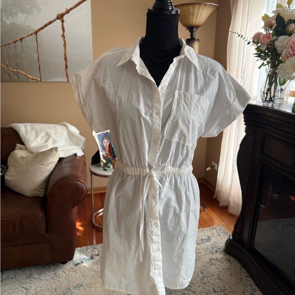 Steve Madden White Shirt-Style Drawstring Swim Coverup - Picture 2 of 6
